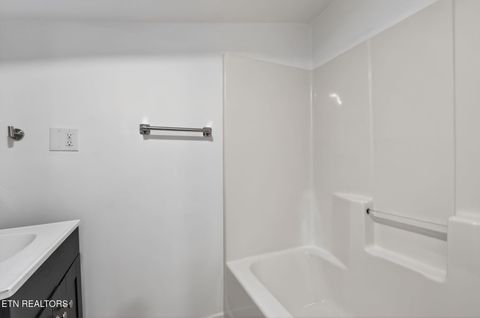 Tiny photo for 625 Huntsville Hollow Rd, Lenoir City, TN 37771 (MLS # 1327375)