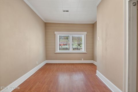 Tiny photo for 625 Huntsville Hollow Rd, Lenoir City, TN 37771 (MLS # 1327375)