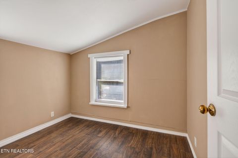 Tiny photo for 625 Huntsville Hollow Rd, Lenoir City, TN 37771 (MLS # 1327375)