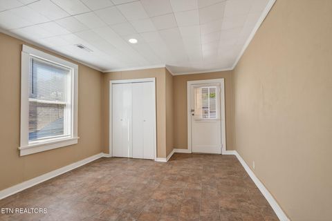 Tiny photo for 625 Huntsville Hollow Rd, Lenoir City, TN 37771 (MLS # 1327375)