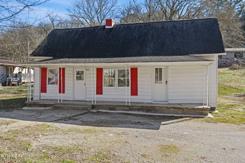 Photo of 625 Huntsville Hollow Rd, Lenoir City, TN 37771 (MLS # 1327375)
