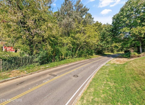 Tiny photo for 4335 Henson Rd, Knoxville, TN 37921 (MLS # 1359683)