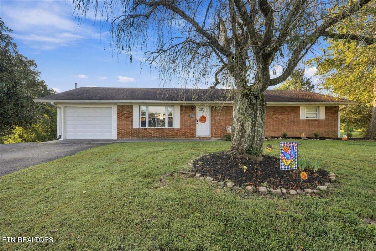 5681 Loudon Ridge Rd