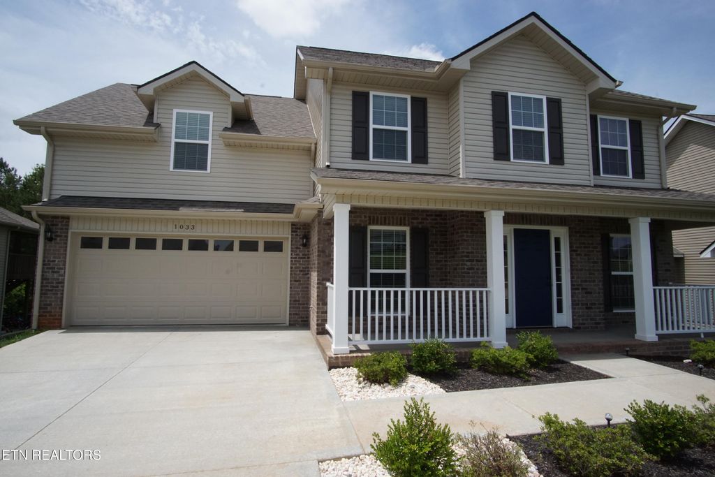 Photo of 1033 Ruscello Drive, Maryville, TN 37801 (MLS # 1312502)