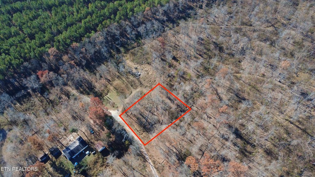Photo of 0 Sharon Circle, Crossville, TN 38572 (MLS # 1322066)