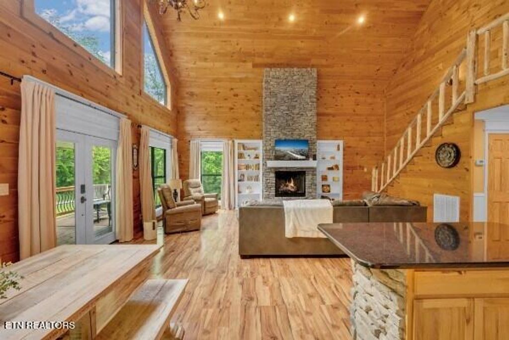 Photo of 825 Shady Place, Smithville, TN 37166 (MLS # 1345761)