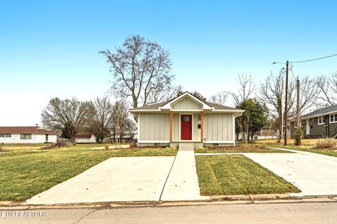 Photo of 120 Marquette Rd, Oak Ridge, TN 37830 (MLS # 1336103)