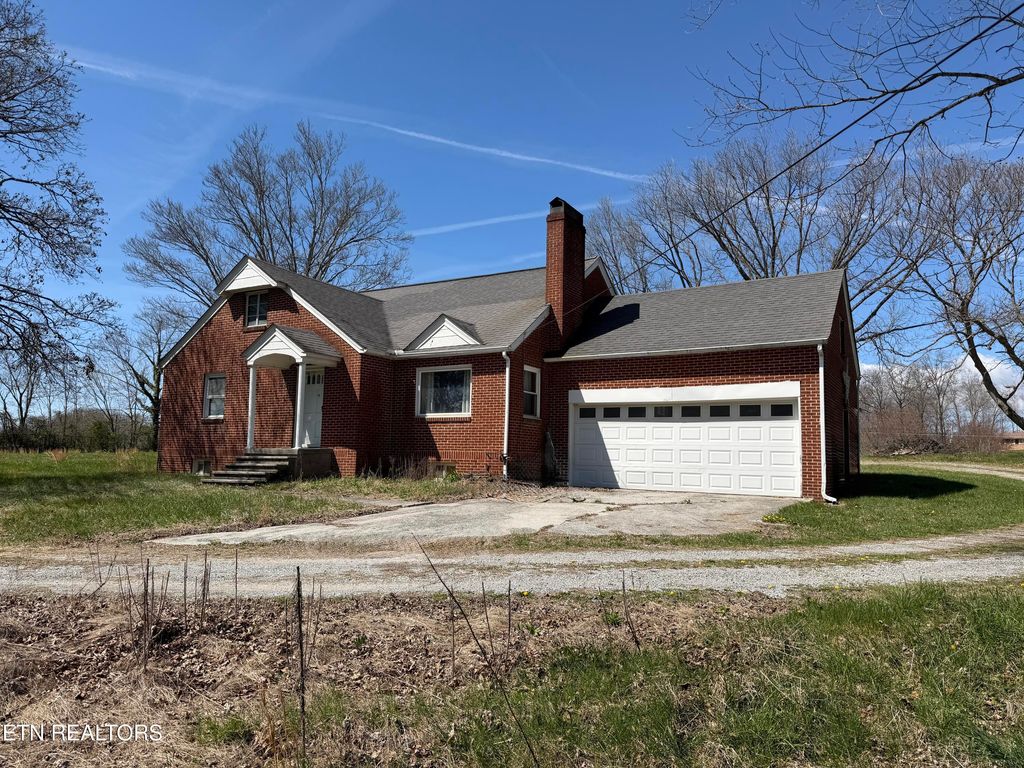 Photo of 510 S Broad St, New Tazewell, TN 37825 (MLS # 1333934)