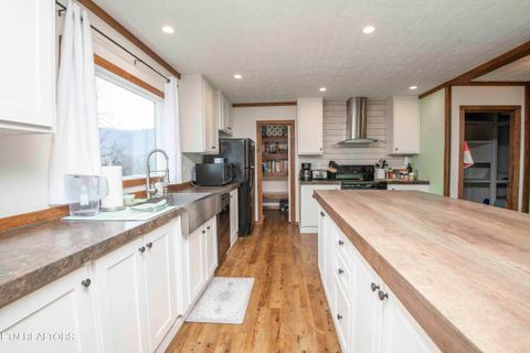 Tiny photo for 2744 Maplecrest Lane, Sevierville, TN 37876 (MLS # 1326030)