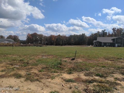 31 Juniper Lane Crossville TN 38555