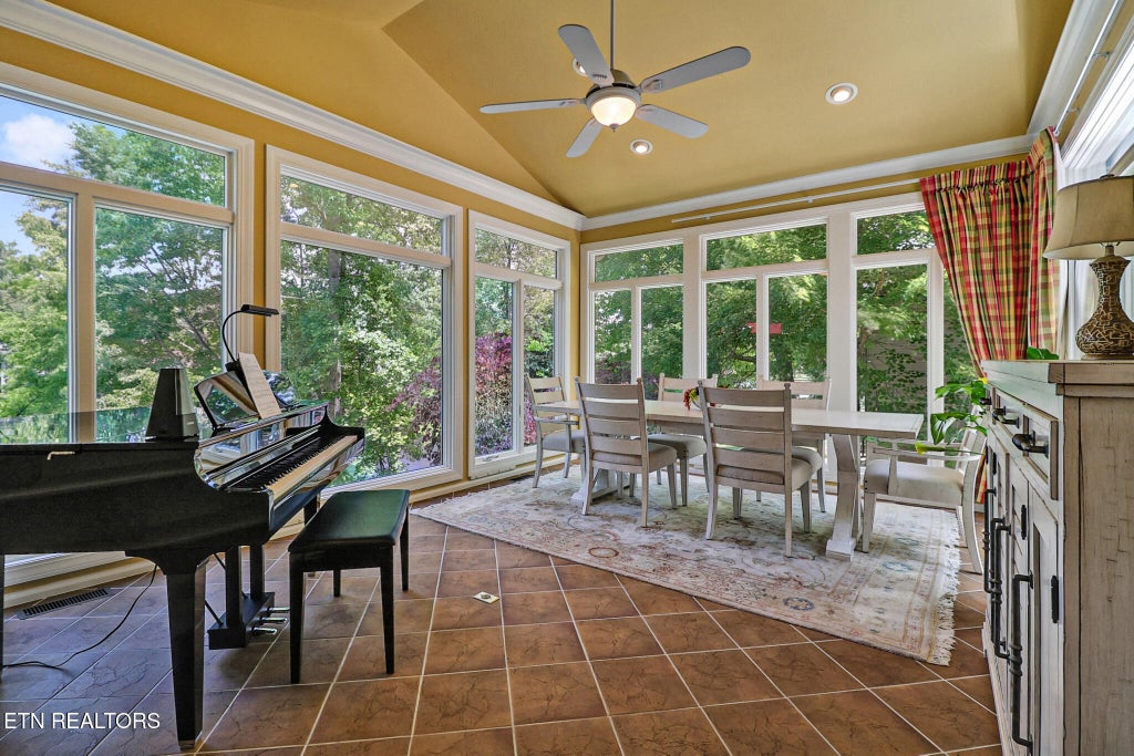 Photo of 154 Lynhurst Drive, Fairfield Glade, TN 38558 (MLS # 1341668)