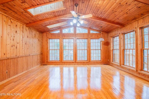 Tiny photo for 126 Claremont Rd, Oak Ridge, TN 37830 (MLS # 1327003)