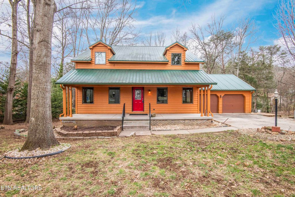 Photo of 126 Claremont Rd, Oak Ridge, TN 37830 (MLS # 1327003)