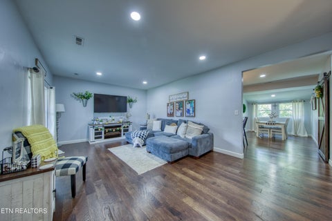 Tiny photo for 7804 Sevierville Pike, Knoxville, TN 37920 (MLS # 1354413)
