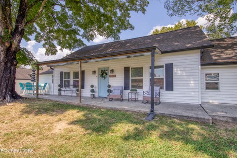 Tiny photo for 7804 Sevierville Pike, Knoxville, TN 37920 (MLS # 1354413)