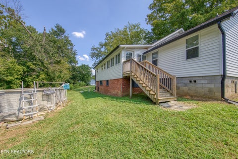 Tiny photo for 7804 Sevierville Pike, Knoxville, TN 37920 (MLS # 1354413)