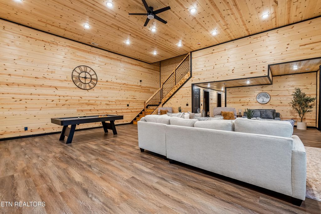 Photo of 2881 Caughorn Mountain Rd, Sevierville, TN 37876 (MLS # 1323260)