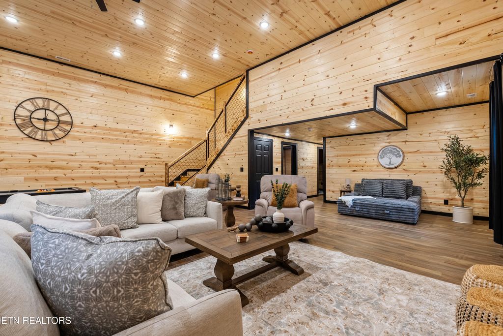 Photo of 2881 Caughorn Mountain Rd, Sevierville, TN 37876 (MLS # 1323260)