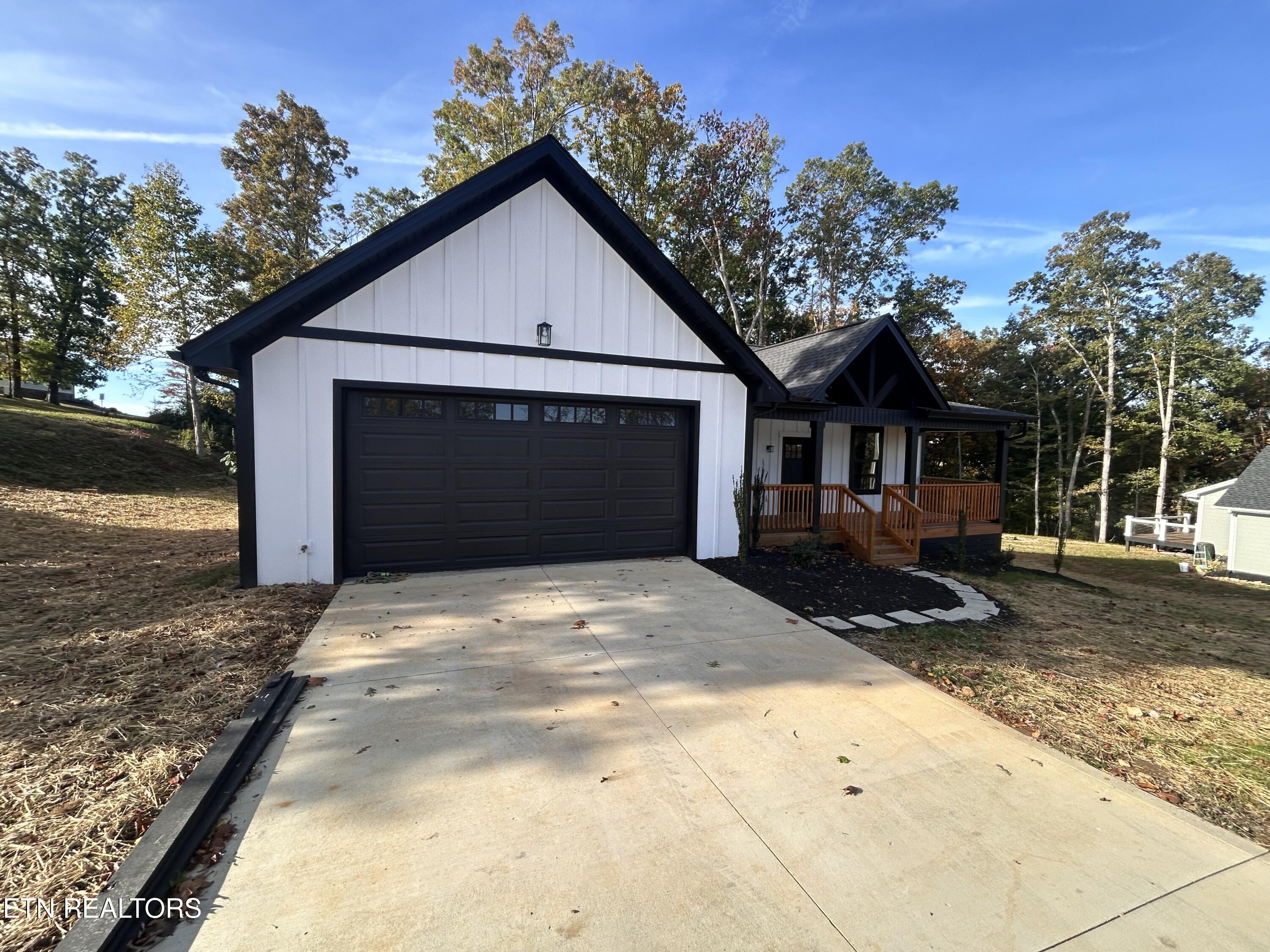 278 Hoppers Bluff
