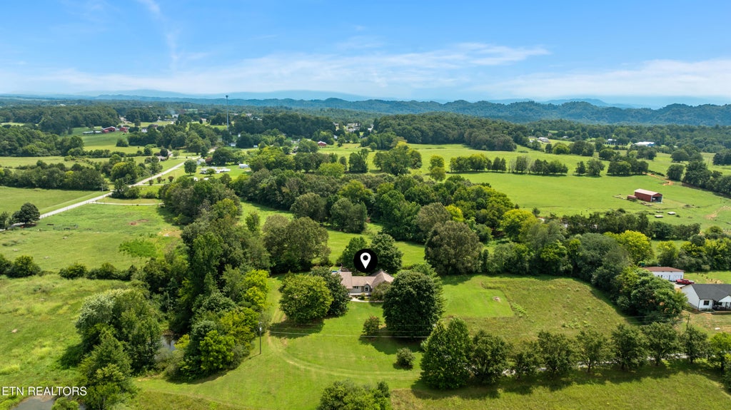 Photo of 151 N Fork Loop, Madisonville, TN 37354 (MLS # 1351178)
