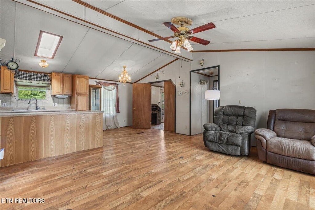 Photo of 190 County Road 897, Etowah, TN 37331 (MLS # 1354612)