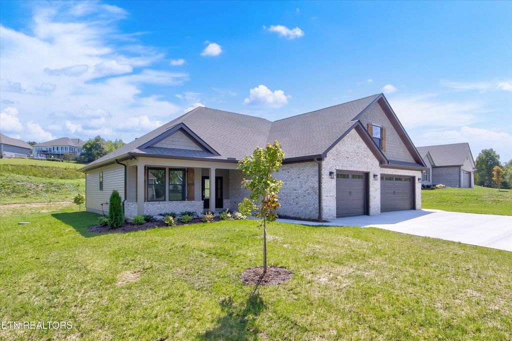 Photo of 254 Walelu Tr, Vonore, TN 37885 (MLS # 1303772)
