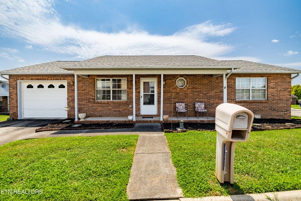 2354 GOVERNORS CT, MARYVILLE, TN 37801 - Image 487c85b23bc2e9ff6b06aa4832b72eed/3751104488