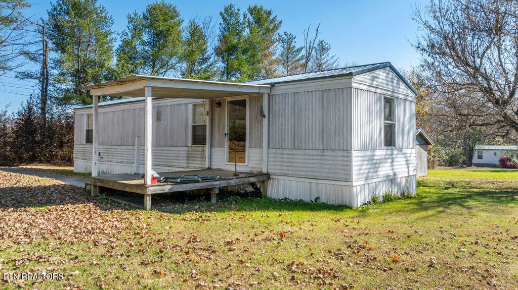 Photo of 2453 Ellejoy Rd, Walland, TN 37886 (MLS # 1321411)