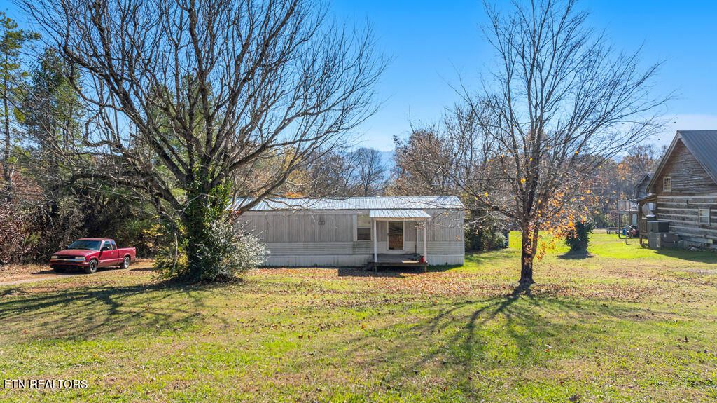 Photo of 2453 Ellejoy Rd, Walland, TN 37886 (MLS # 1321411)