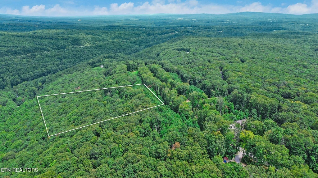 Photo of Upper Eagles Nest Rd, Crossville, TN 38555 (MLS # 1353620)