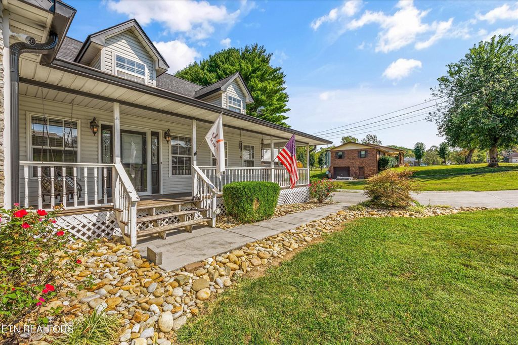 Photo of 121 Stones Lane, Jacksboro, TN 37757 (MLS # 1317571)
