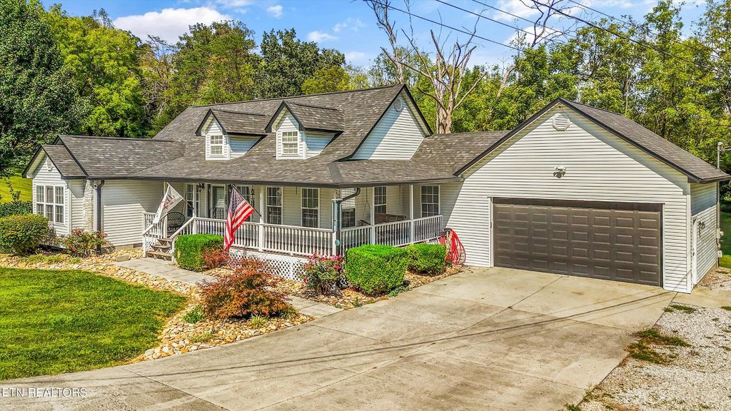 Photo of 121 Stones Lane, Jacksboro, TN 37757 (MLS # 1317571)