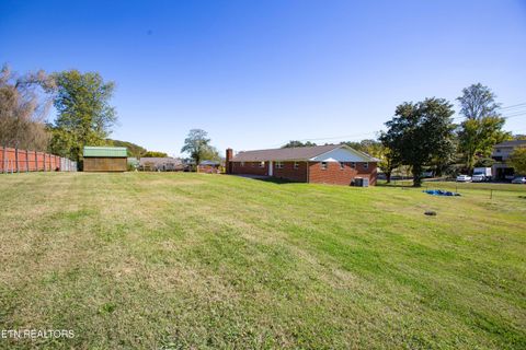 Tiny photo for 212 Hiway Drive, Clinton, TN 37716 (MLS # 1318732)