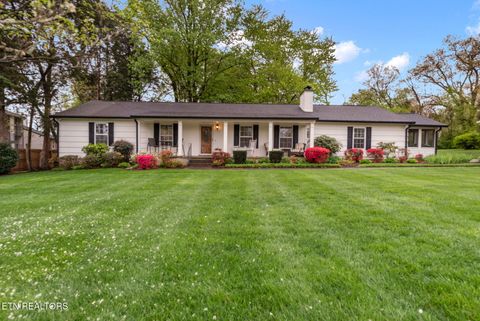 Tiny photo for 225 W Hills Rd, Knoxville, TN 37909 (MLS # 1297274)