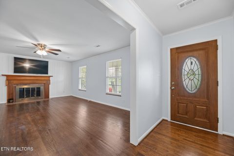 Tiny photo for 225 W Hills Rd, Knoxville, TN 37909 (MLS # 1297274)