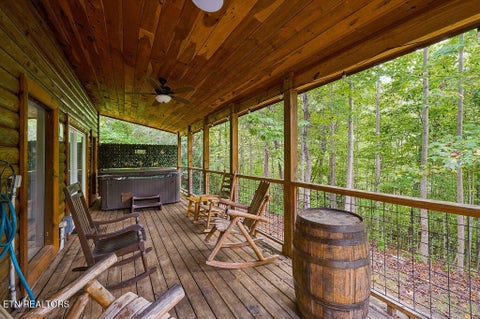 Tiny photo for 223 Amet Way, Cosby, TN 37722 (MLS # 1355871)
