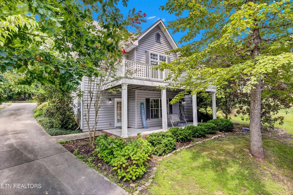 Photo of 140 Ootsima Way, Loudon, TN 37774 (MLS # 1311909)