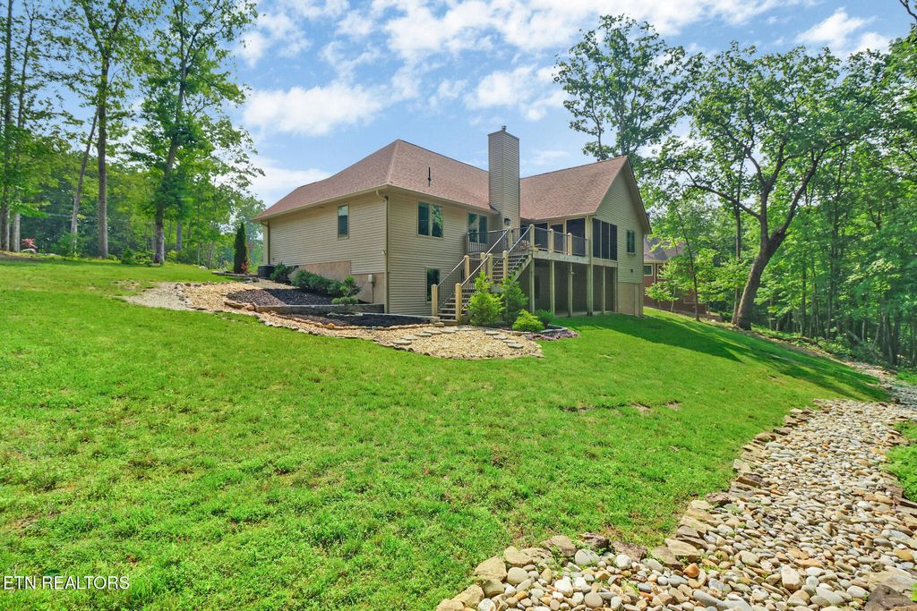 Photo of 40 Kingsley Court, Crossville, TN 38558 (MLS # 1303991)