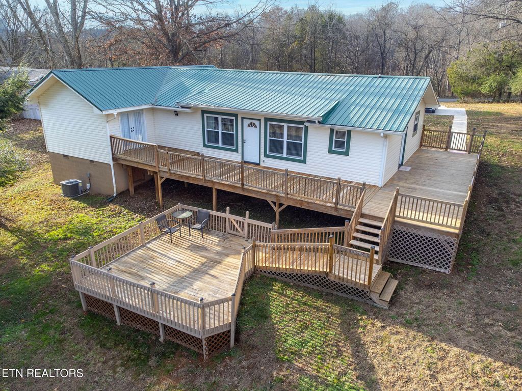 Photo of 116 Thomas Lane, Kingston, TN 37763 (MLS # 1323289)