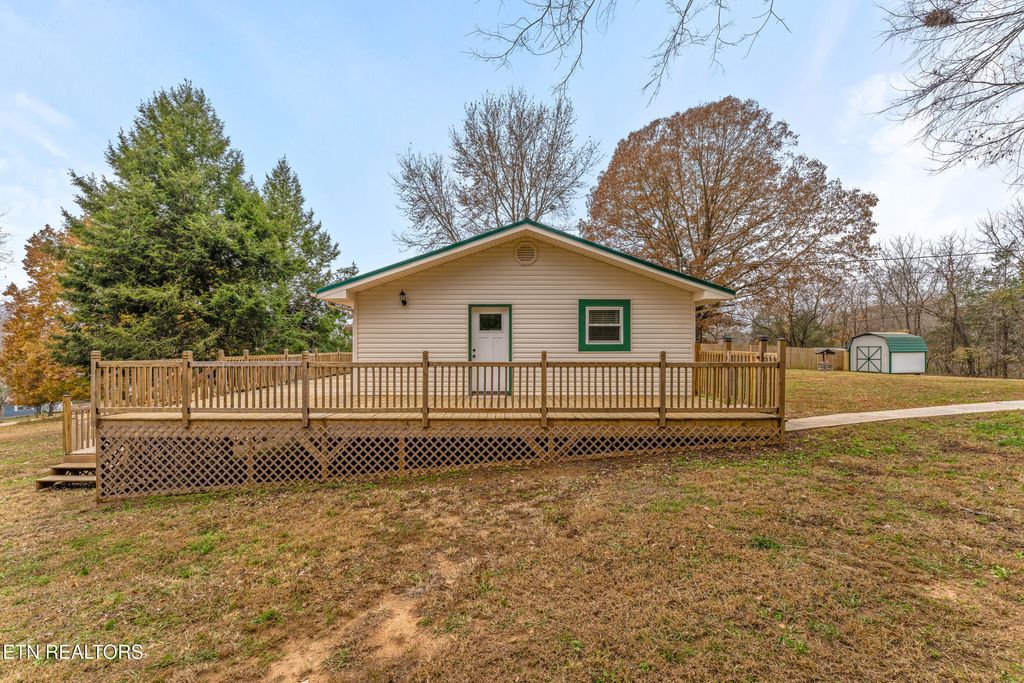 Photo of 116 Thomas Lane, Kingston, TN 37763 (MLS # 1323289)