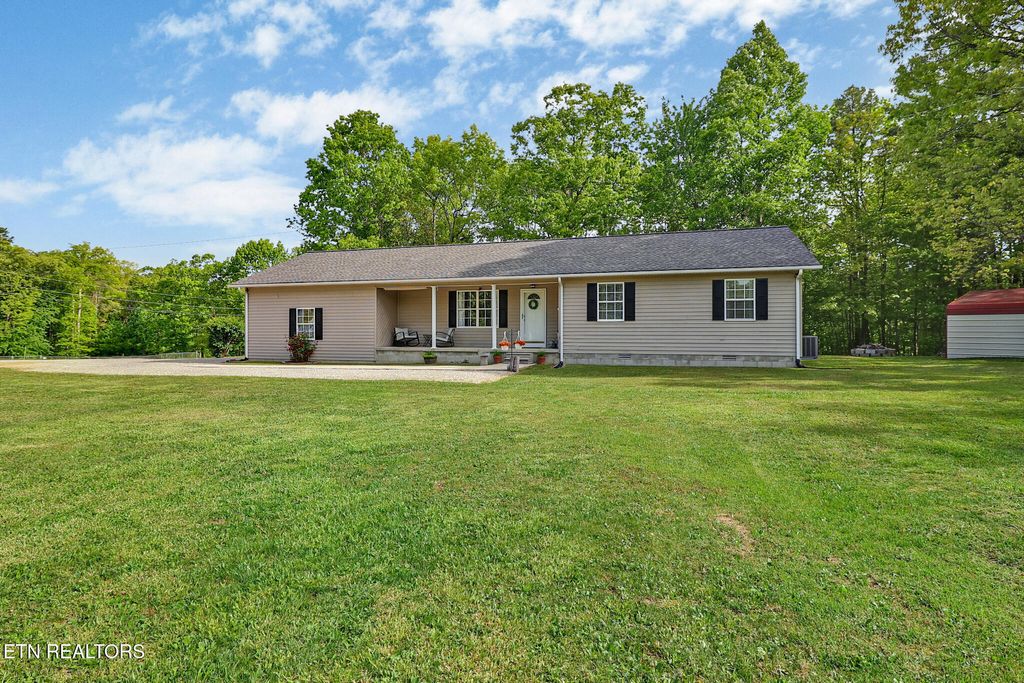 Photo of 1004 Colony Rd, Grimsley, TN 38565 (MLS # 1339596)