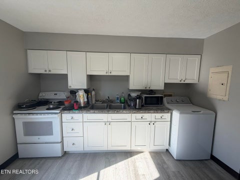 Tiny photo for 146 Lancaster Rd, Oak Ridge, TN 37830 (MLS # 1355827)