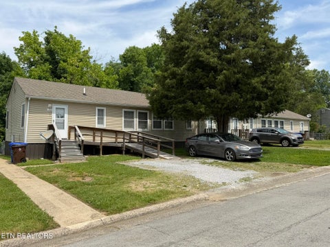 Tiny photo for 146 Lancaster Rd, Oak Ridge, TN 37830 (MLS # 1355827)