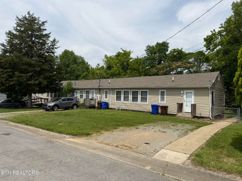 Photo of 146 Lancaster Rd, Oak Ridge, TN 37830 (MLS # 1355827)