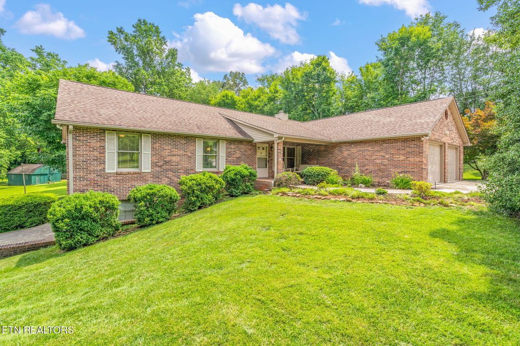 Photo of 7902 Bell Campground Rd, Powell, TN 37849 (MLS # 1304445)