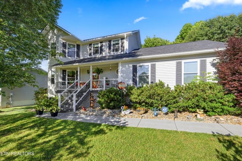 Photo of 6835 Rambling Brooks Lane, Knoxville, TN 37918 (MLS # 1347519)