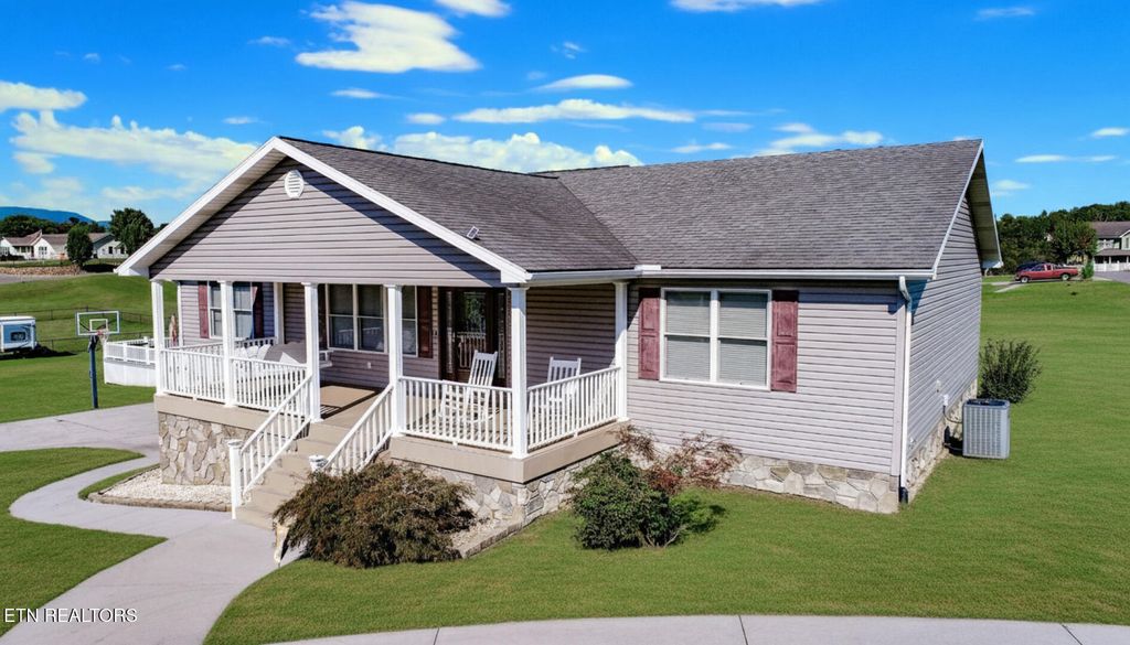 Photo of 1114 Caleb Ln Ln, Newport, TN 37821 (MLS # 1318849)