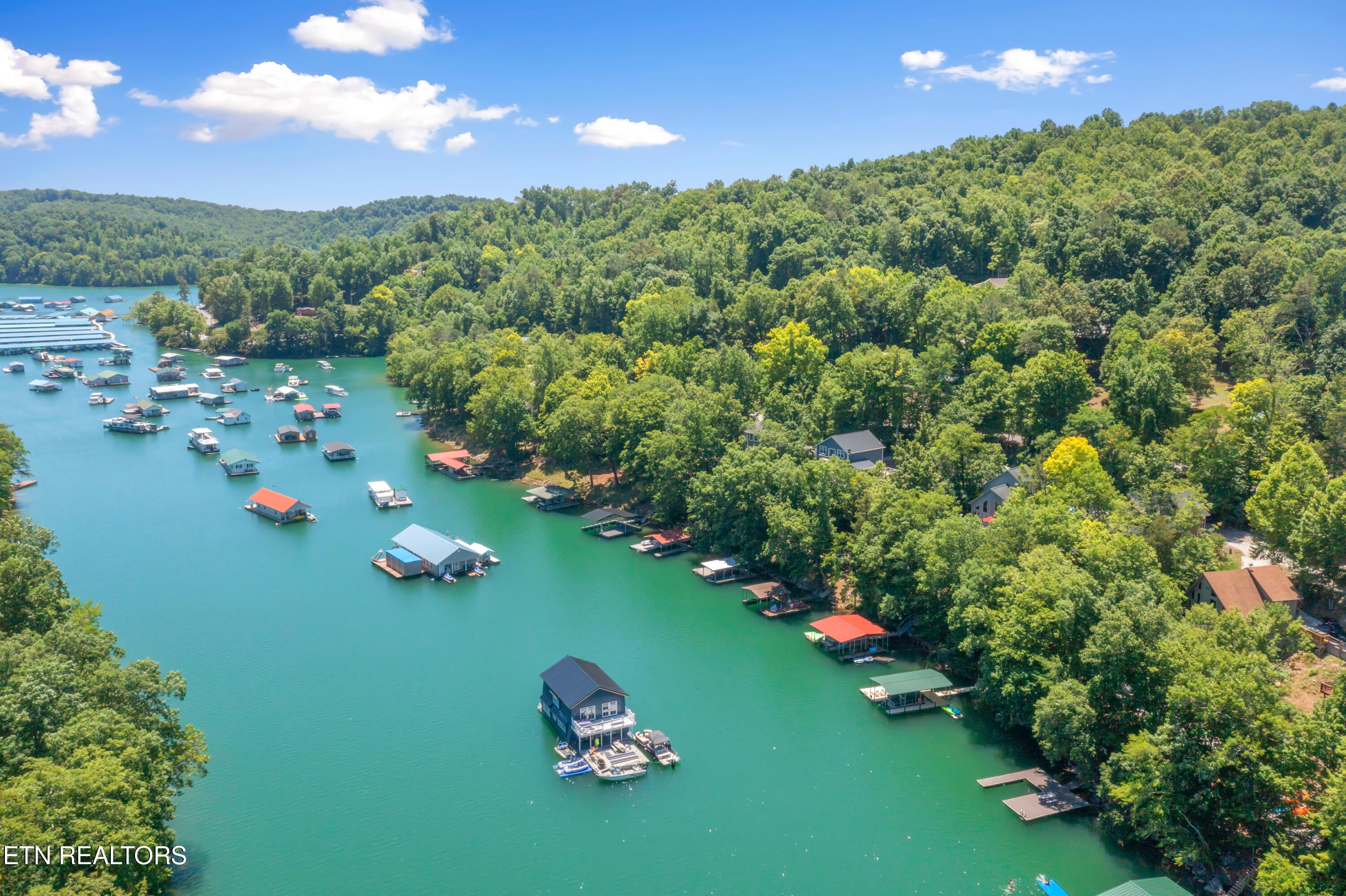 147 Flat Lake Circle