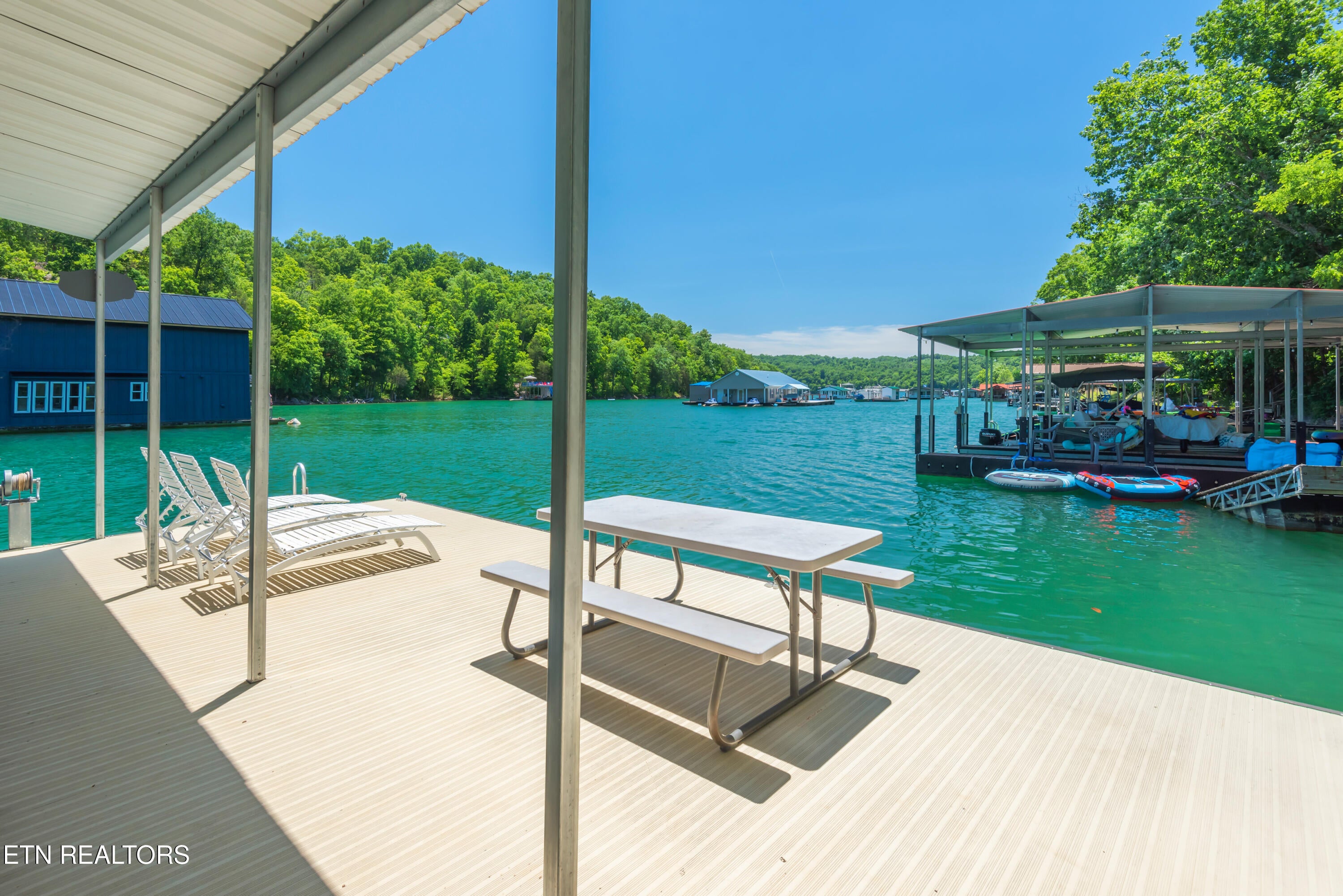147 Flat Lake Circle