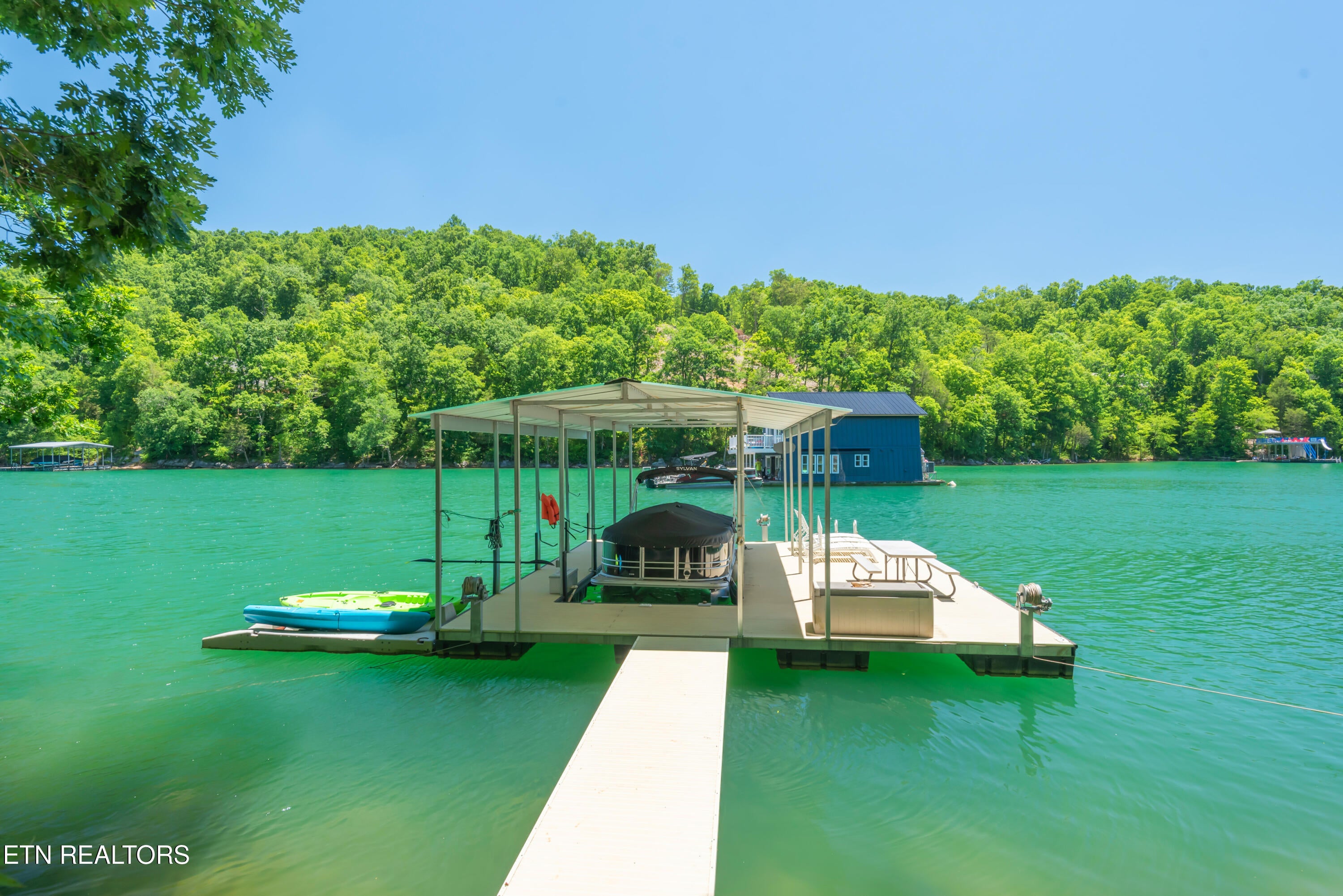 147 Flat Lake Circle